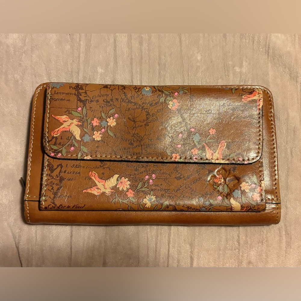 Patricia Nash Azario Leather Crossbody Organizer Wallet